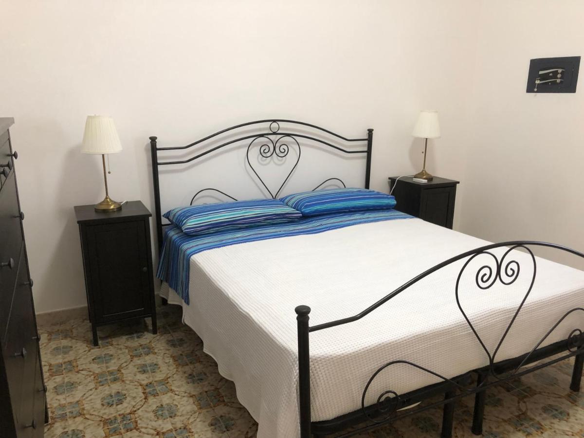 Casa Direttamente Sul Mare 1 Villa มารีนา ดี มันกาแวร์ซา ภายนอก รูปภาพ