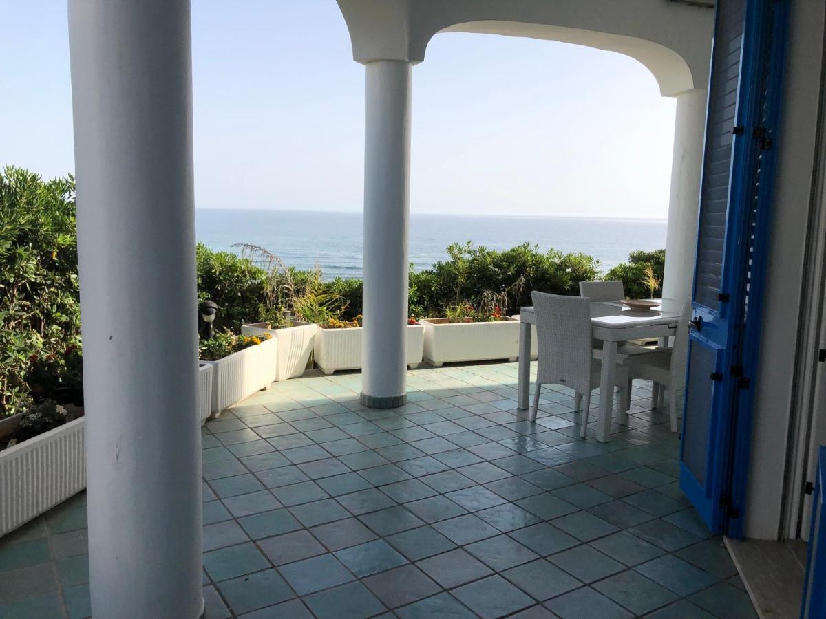 Casa Direttamente Sul Mare 1 Villa มารีนา ดี มันกาแวร์ซา ภายนอก รูปภาพ
